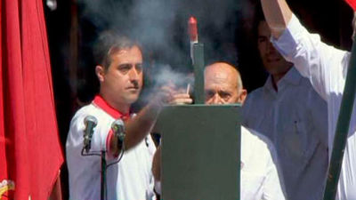 El chupinazo abre 204 horas de fiesta ininterrumpida en Pamplona