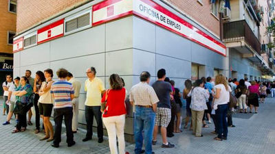 El paro vuelve a ser la principal causa de preocupación de los españoles