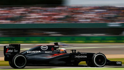 GP Gran Bretaña: Alonso, 6º en los libres dominados por Hamilton