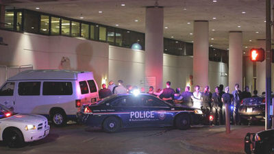 El alcalde de Dallas confirma 5 muertos y 9 heridos en la matanza policial