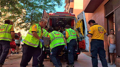 Vicálvaro: Una mujer de 55 años muere por la caída desde un segundo piso