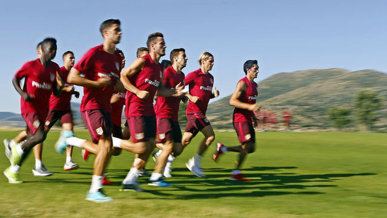 El Atlético inicia los entrenamientos en Los Ángeles de San Rafael