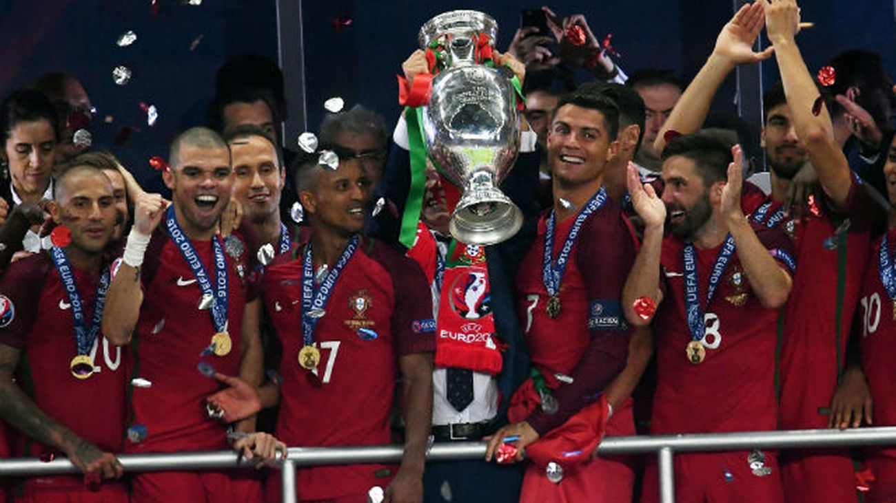 0-1. Portugal se corona en Europa