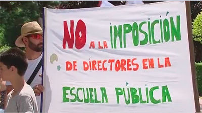 Colegios públicos de Madrid se manifiestan ante la "imposición" de directores