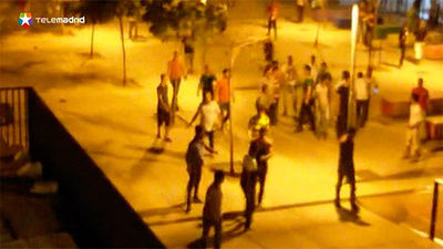 Reyerta nocturna en la plaza Nelson Mandela de Lavapiés