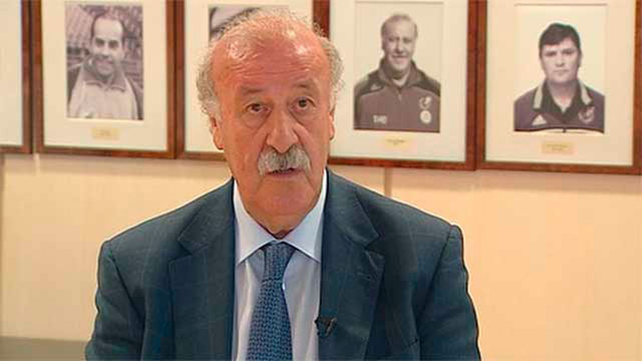 Del Bosque se sincera: "Hay agazapados que se alegran de las derrotas"