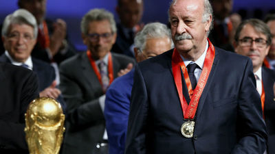 Del Bosque: "Si me necesitan para algo cuenten conmigo"