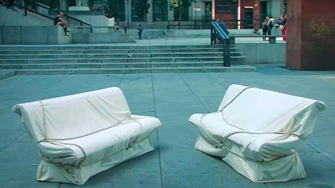 Los madrileños eligen qué tipo de bancos quieren para sentarse