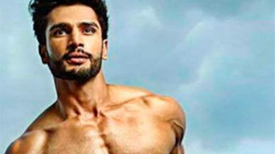 El hombre más guapo del mundo es indio y tiene 26 años