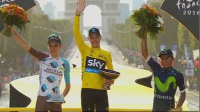 Froome ilumina París con su tercer Tour