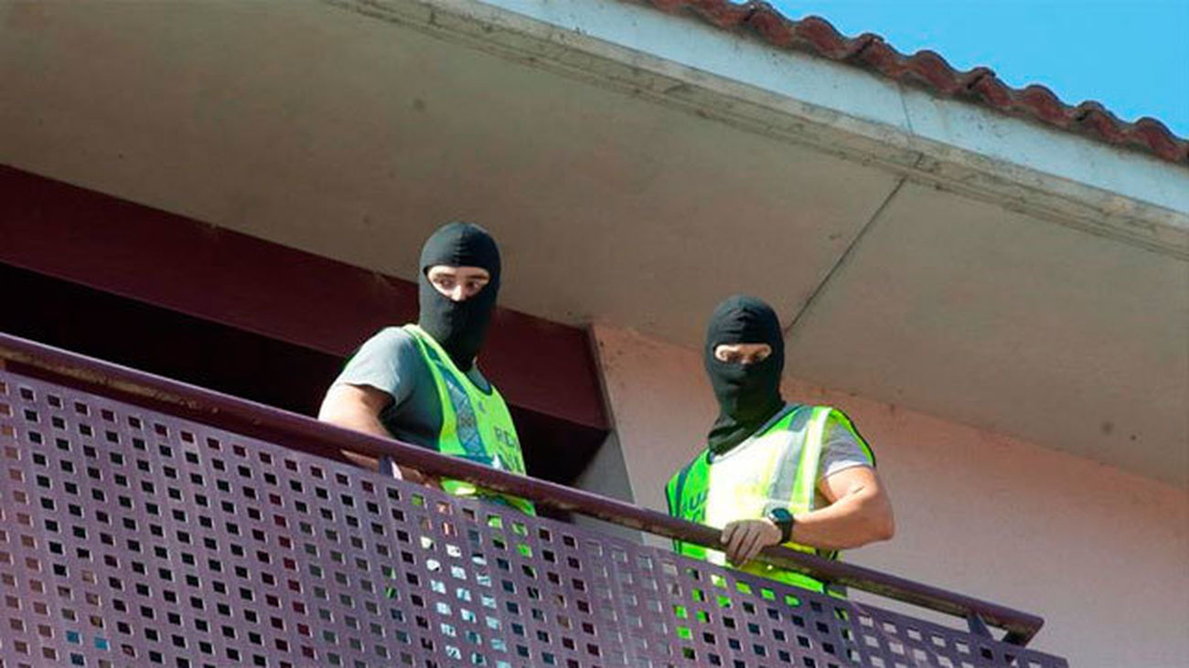 Detenidos dos hermanos en Girona por colaborar con la financiación del Daesh