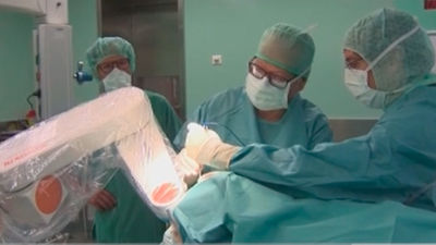 Una operación pionera con robot cura la epilepsia al 80% de los pacientes