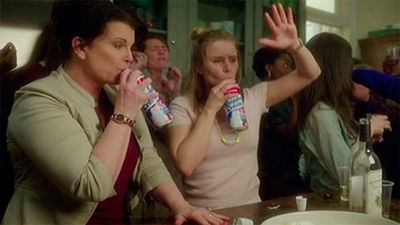 'Malas madres': Mila Kunis rompe las reglas de la 'madre perfecta'