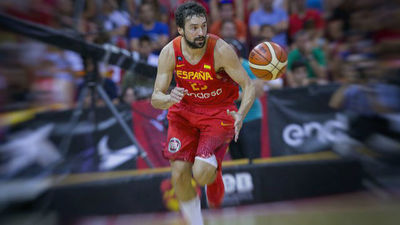 100-61. España arrolla a Costa de Marfil antes de viajar a Río