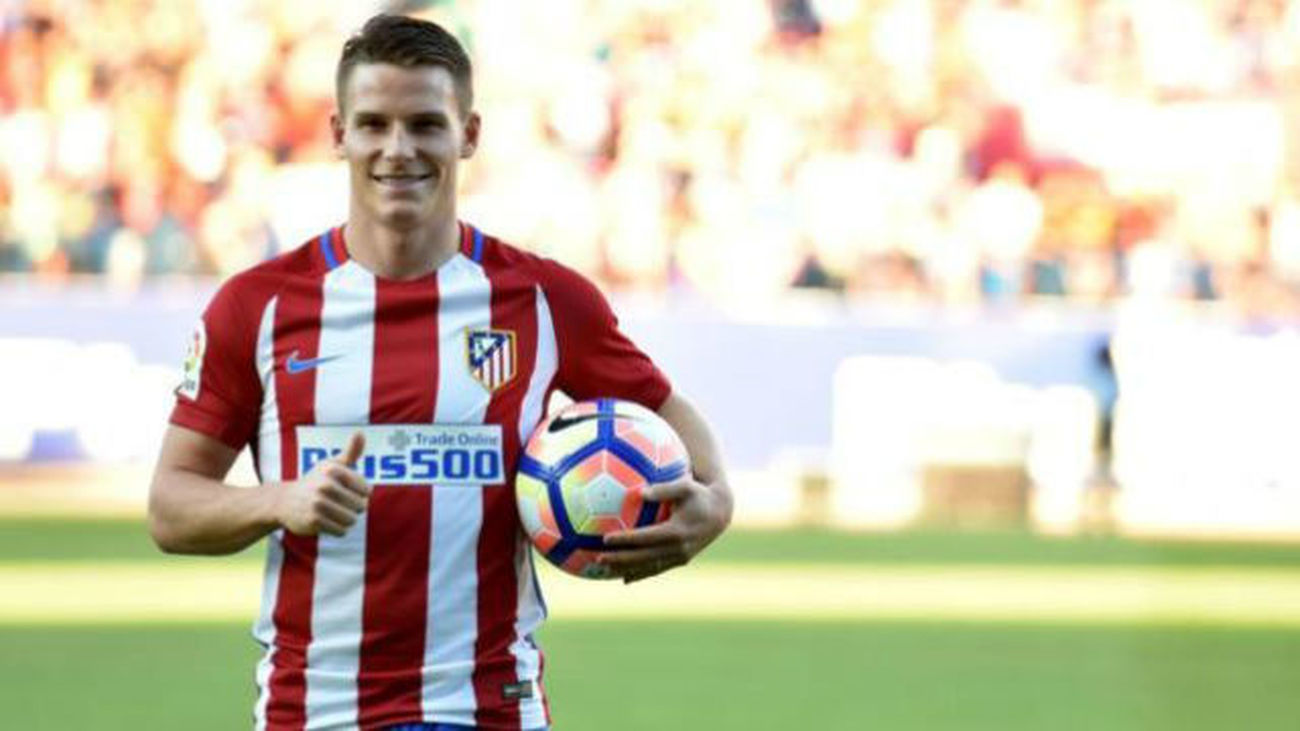 Gameiro ya brilla de rojiblanco: "Voy a marcar muchos goles"