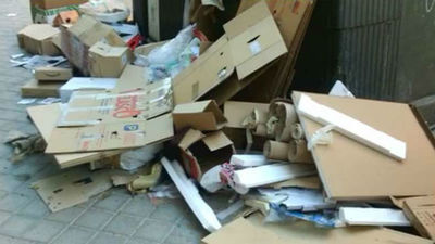 Los vecinos del entorno de Puerta del Ángel se quejan de abandono