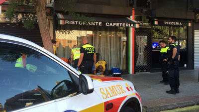 Herido grave un hombre por arma blanca en una reyerta de un bar de Fuencarral