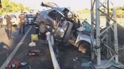 Dos heridos graves y uno leve al salirse de la vía su vehículo en Pozuelo