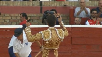 Éxtasis de José Tomás en Huelva, a hombros con López Simón y David de Miranda