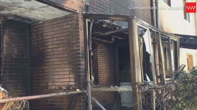 Un incendio en Villalbilla afecta a dos chalés pareados, sin causar daños personales