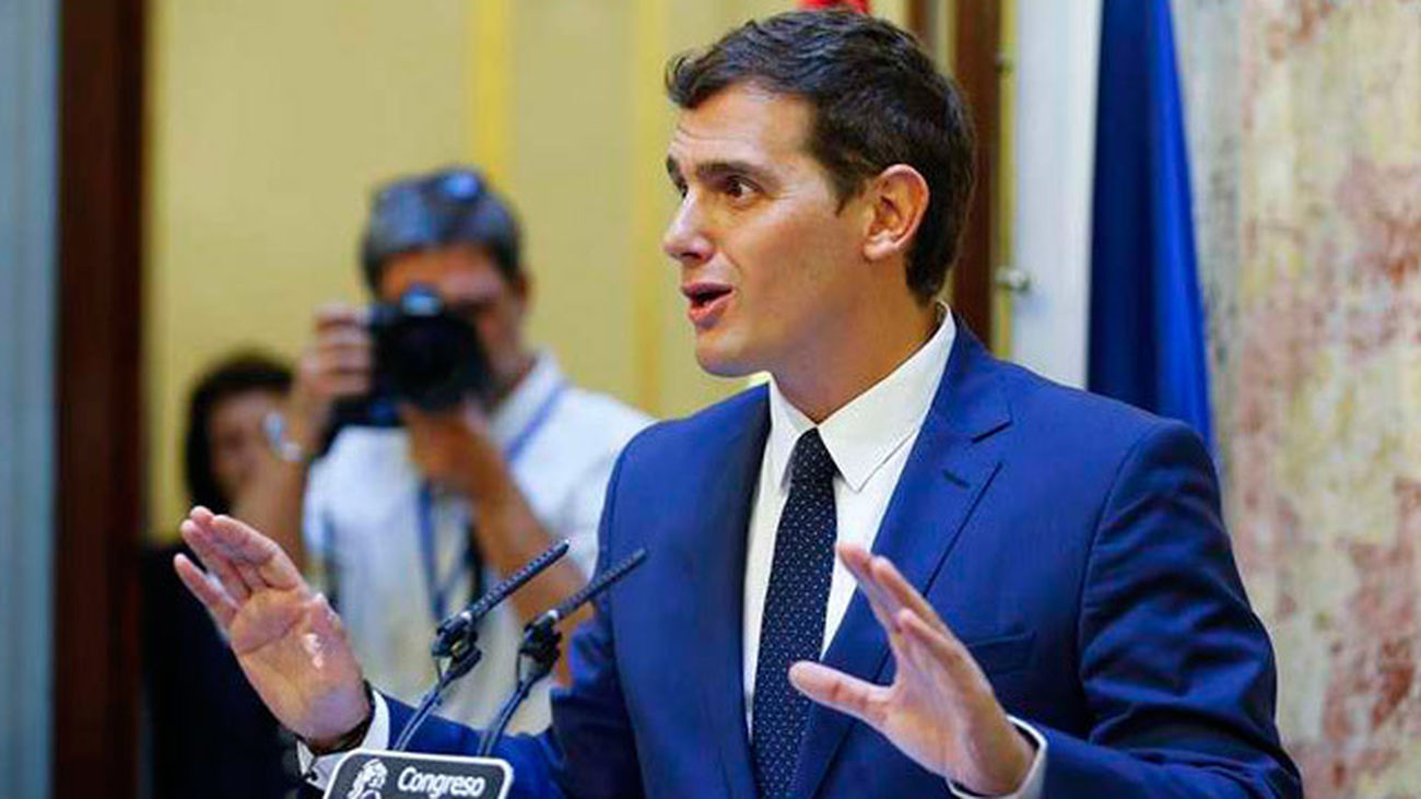 Rivera se abre a votar sí a Rajoy si acepta sus seis condiciones de regeneración