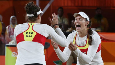 El oro de Mireia contagia de energía positiva al resto de los deportistas