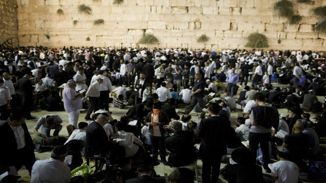 Una docena de arrestos en Jerusalén por disturbios en explanada mezquitas