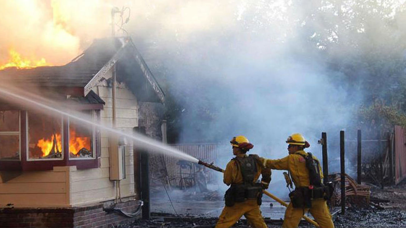 incendio en el condado de Lake, California