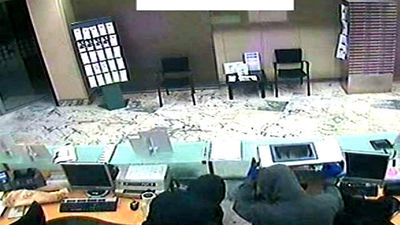 Detenidos tres jóvenes por cometer 26 robos durante mes y medio en Madrid