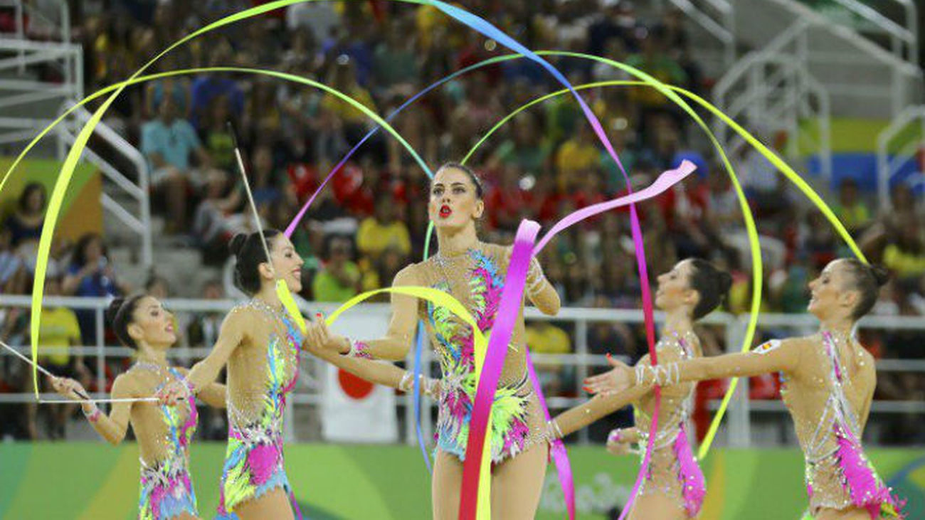 España pasa a Rusia y entra en la final de conjuntos con la mejor nota