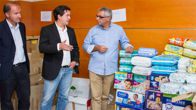 Izquierdo supervisa el envio de 300 kilos de medicamentos a Venezuela