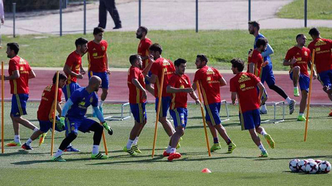 Lopetegui comienza a dar forma a un 'once' con Vitolo