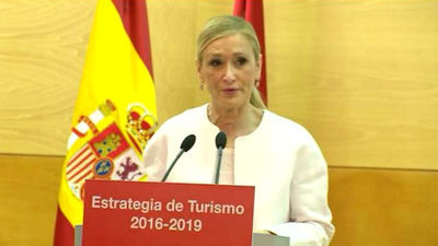 Cifuentes lanza la Estrategia de Turismo 2016-2019 que busca el "crecimiento inteligente"