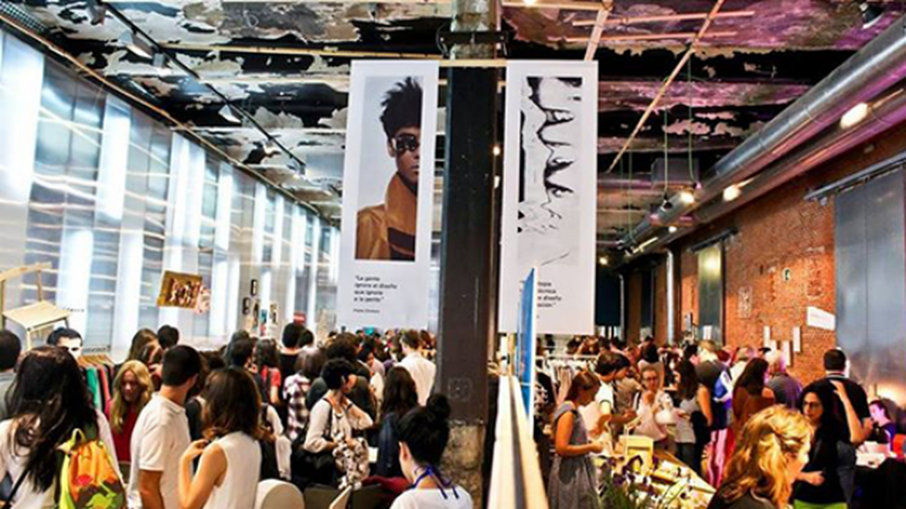 Pintura digital en 3D, robots y videoarte acompañan al diseño en el Matadero