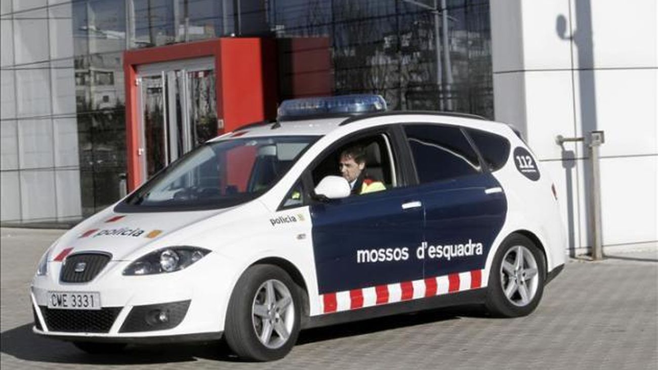 Dos hombres muertos por arma blanca en un pelea en un piso de Santa Coloma