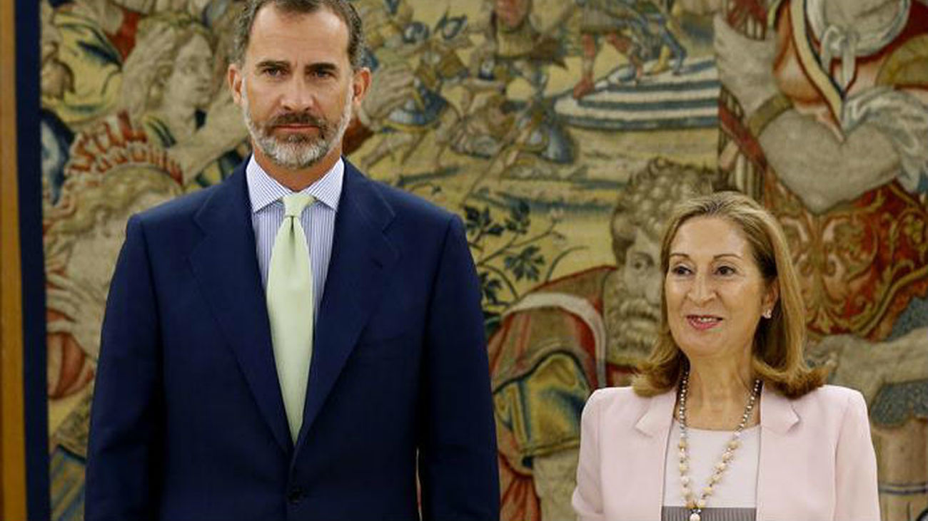 El Rey hace un llamamiento al diálogo político y deja tiempo para negociar