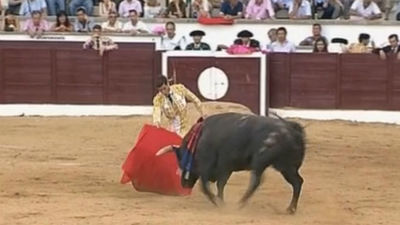 Triunfos, indultos y casi ningún percance en una nutrida jornada taurina