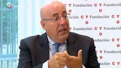 La Universidad camina hacia una "década perdida" si no aumentan sus recursos