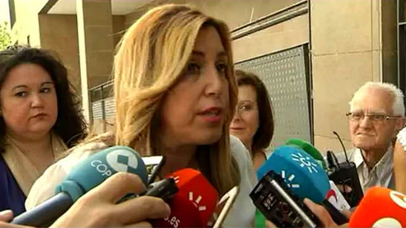 Susana Díaz: "Con 85 escaños el PSOE no puede gobernar, sólo hacer oposición"