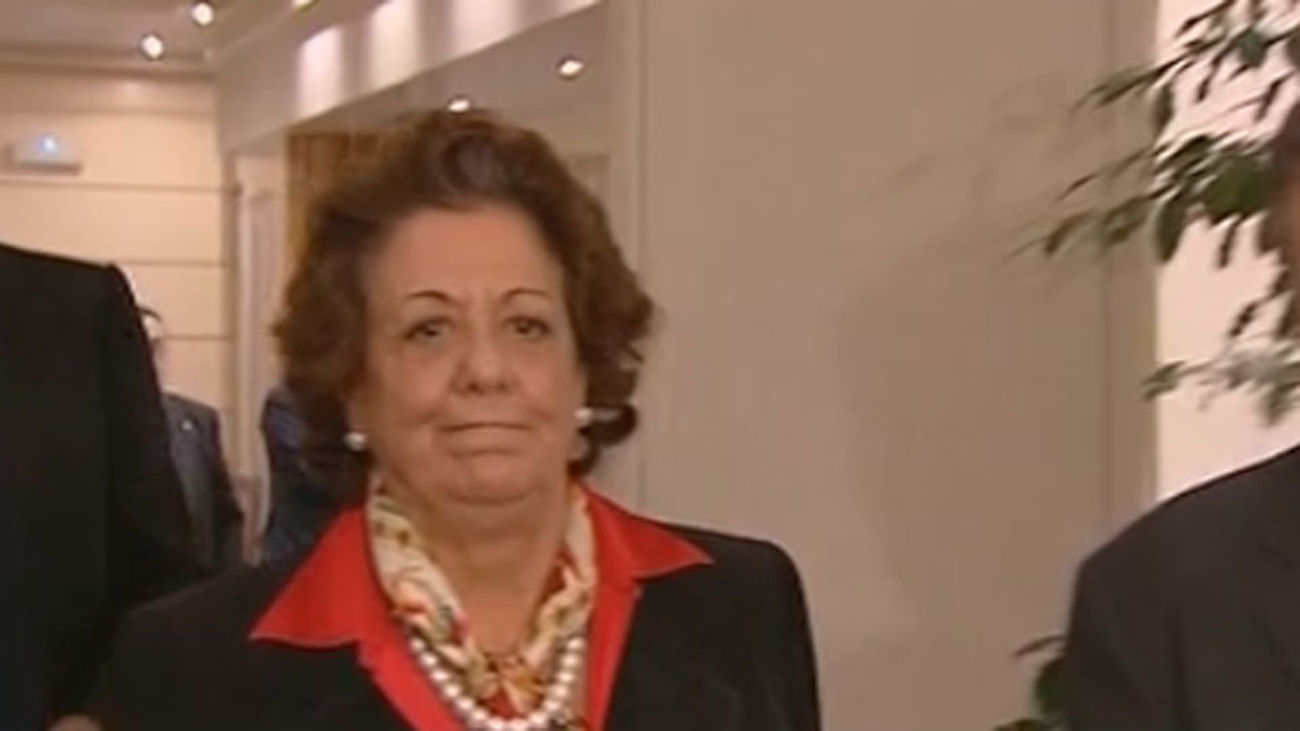 Dirigentes del PP critican que Barberá no deje su acta de senadora