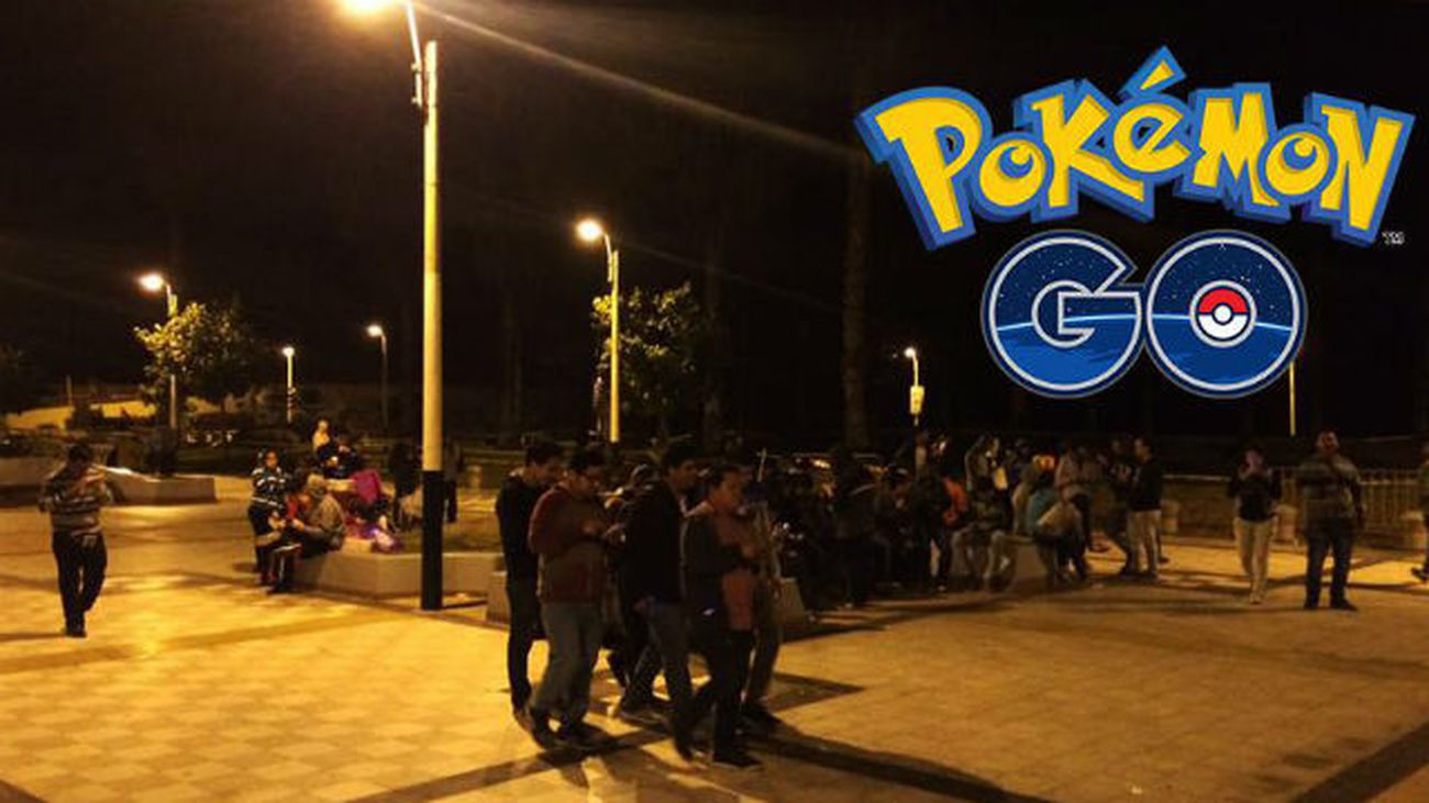 Un municipio peruano multará con 102 euros a quien juegue a Pokémon Go durante la noche