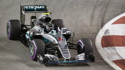 GP Singapur: Pole de Rosberg con Sainz 6º y Alonso 9º