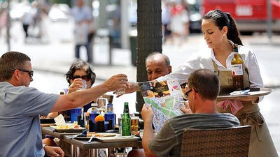 La facturación del sector servicios aumenta un 0,7% en julio en Madrid