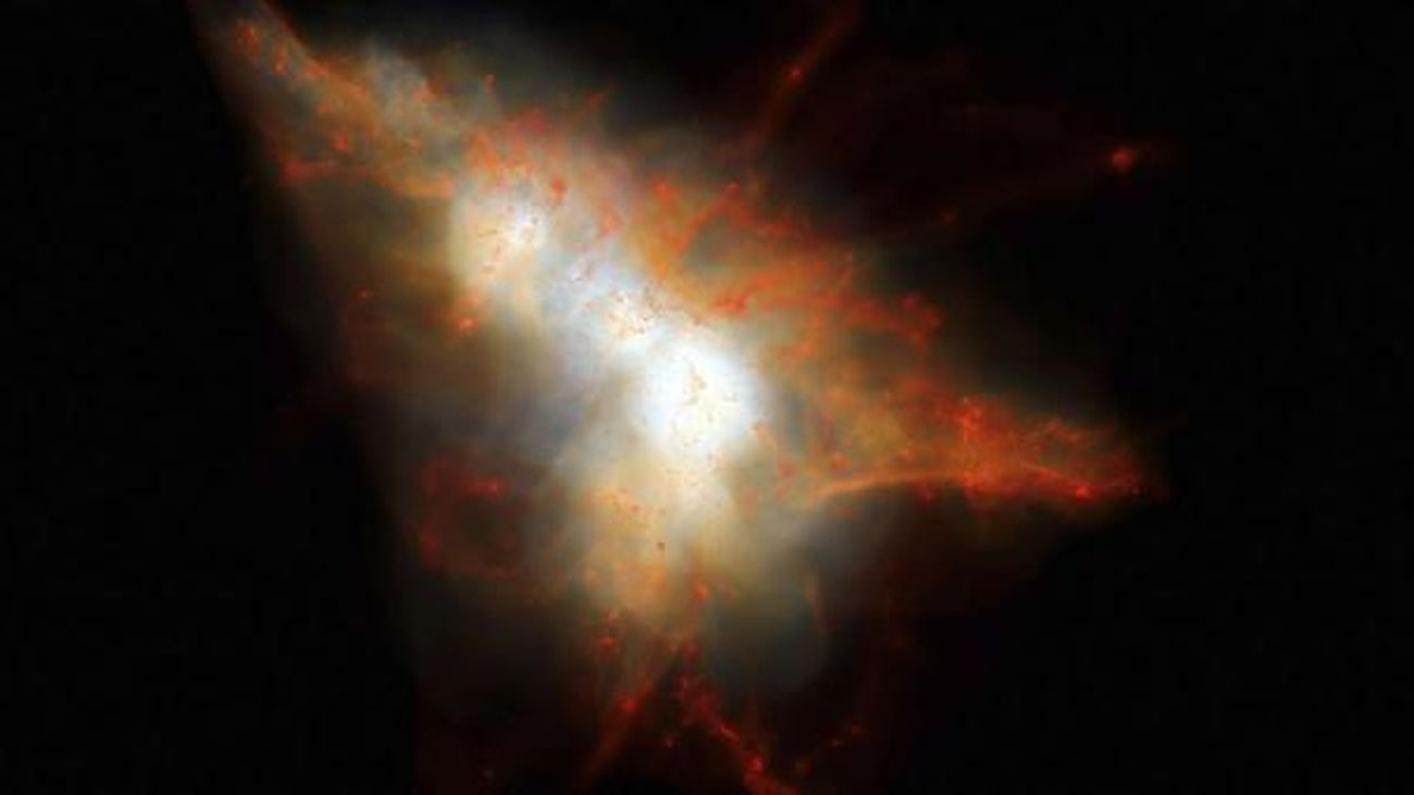 Descubren los misterios de una gran mancha espacial Lyman-alfa