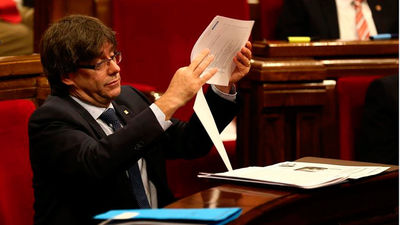 El Parlament renueva su confianza en Puigdemont con el apoyo de JxSí y la CUP