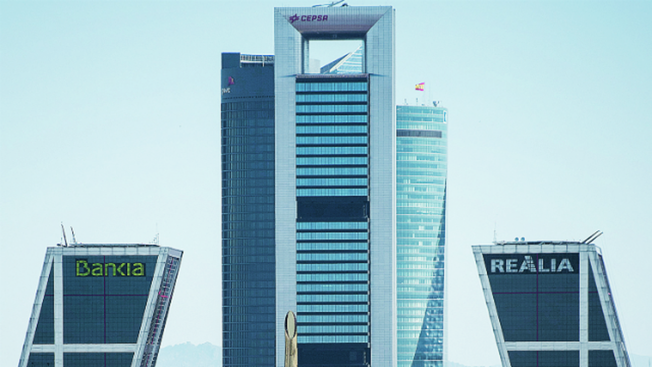 Bankia vende Torre Cepsa a Muscari, que la revenderá a Amancio Ortega
