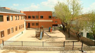 Inscribe a la madre de una alumna en una web sexual como venganza