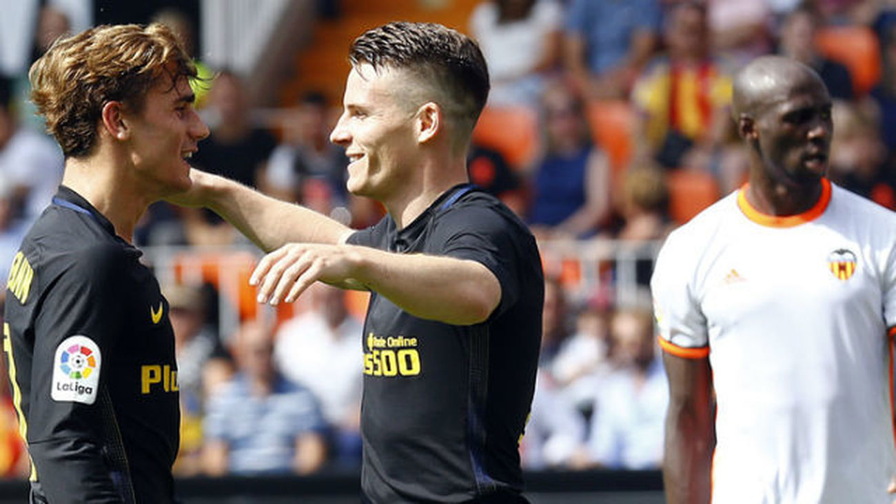 0-2. La solidez del Atlético puede con el empuje del Valencia