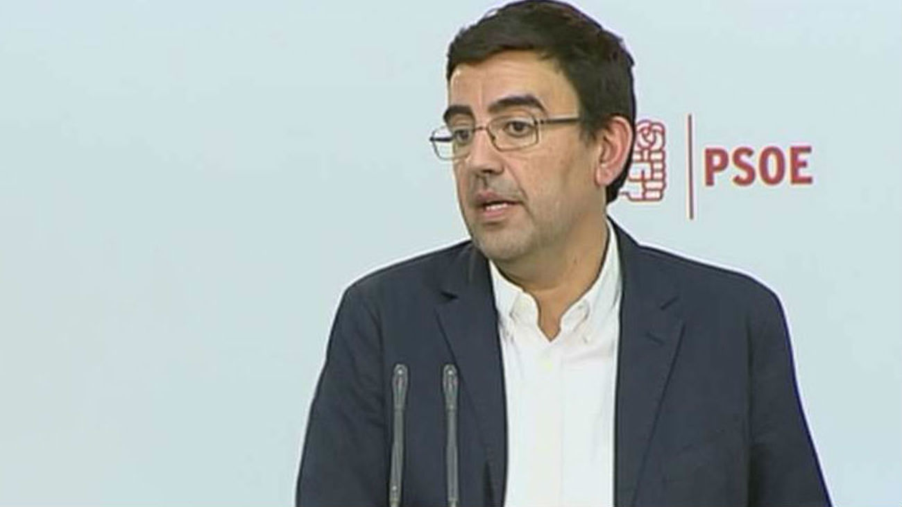 La gestora del PSOE quiere convocar el congreso federal "cuanto antes"