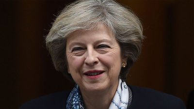 May y Trump acuerdan "profundizar" y dar "prioridad" a la relación bilateral